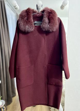 Женское кашемировое пальто с мехом песца5 фото