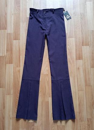 Фиолетовые брюки клёш высокая посадка