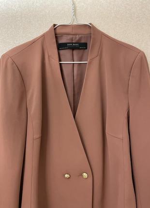 Модний жакет пиджак с золотыми пуговицами пудровий розовий zara basic4 фото