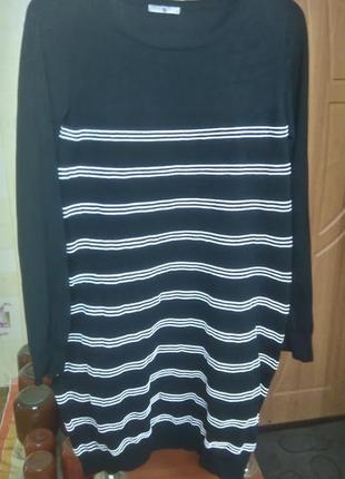 Классный свитер туника платье в черно-белые полосы tu р.16 (комбоджия)