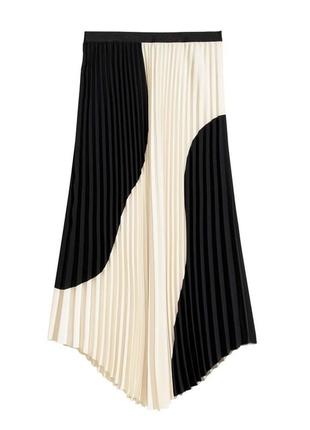 Оригинальная  плисированная юбка h&m