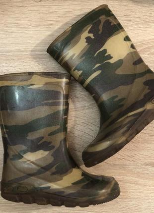 Гумові чоботи