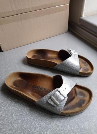 Босоніжки, шльопанці сандалі birkenstock