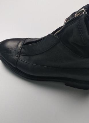 Кожаные крутые ботинки stradivarius черные 357 фото