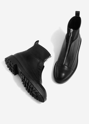 Кожаные крутые ботинки stradivarius черные 352 фото
