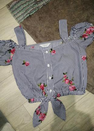 Блуза, сорочка з вишивкою