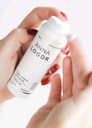 Питательный крем для кожи вокруг глаз анна логор
anna logor anti-wrinkle eye cream 30 ml art. 721