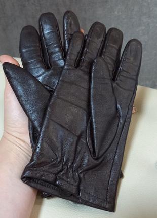 Перчатки,рукавички кожаные 100%  брендовые  marks & spencer  новые.2 фото
