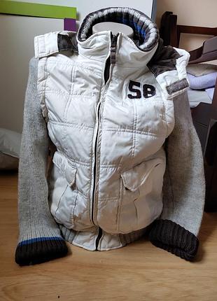 Біла спортивна тепла куртка на синтепоні s