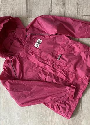 Рожева куртка вітровка для дівчинки