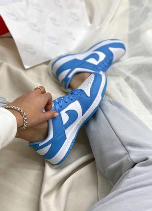 Жіночі кросівки nike dunk low university blue6 фото