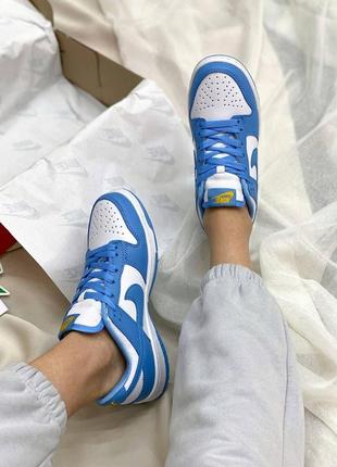 Жіночі кросівки nike dunk low university blue7 фото