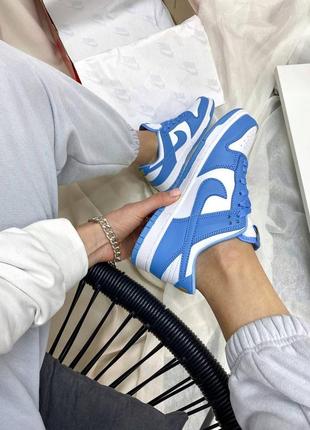 Жіночі кросівки nike dunk low university blue10 фото