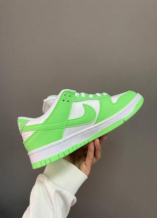 Жіночі кросівки nike sb dunk green white1 фото