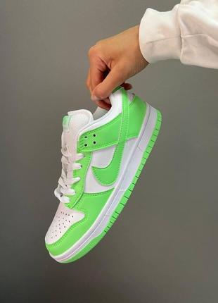 Жіночі кросівки nike sb dunk green white10 фото