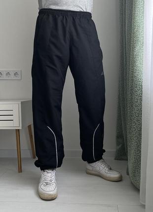 Спортивные штаны adidas (m)1 фото