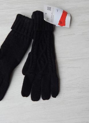 Жіночі в'язані рукавиці чорні c&a4 фото
