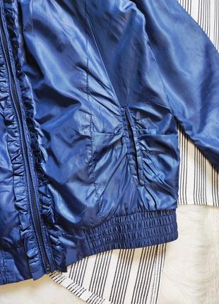 Синяя деми куртка с рюшами воланами ветровка с манжетами спортивная подростковая oodji8 фото