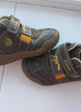 Черевики clarks,р.23-24 устілка 15см шкіра