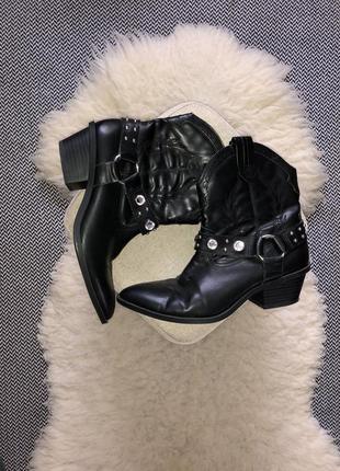 Казаки ботинки сапоги эко искусственная кожа кожаные каблук ковбойские8 фото