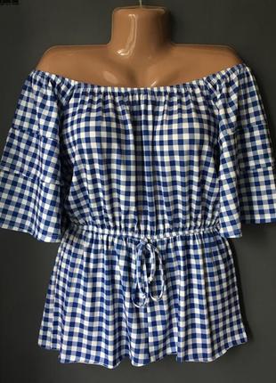 Блуза со спущенными плечами с биркой