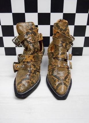 Казаки кожаные ботинки змеиный принт сапоги ковбойские с пряжками4 фото