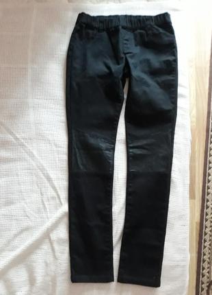 Новые черные джеггинсы с кожаными вставками, crazy8 на 14 лет1 фото