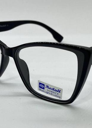 Комп'ютерні окуляри класичні лисички в чорній пластиковій оправі