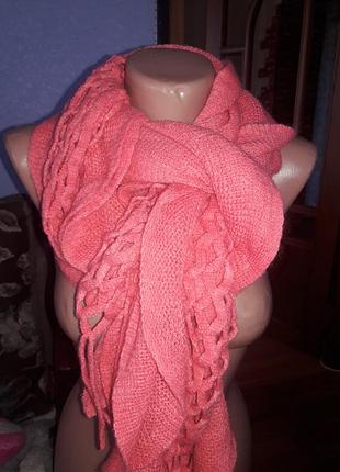 Гарний великий шарф