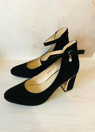 Элегантные замшевые туфельки👠