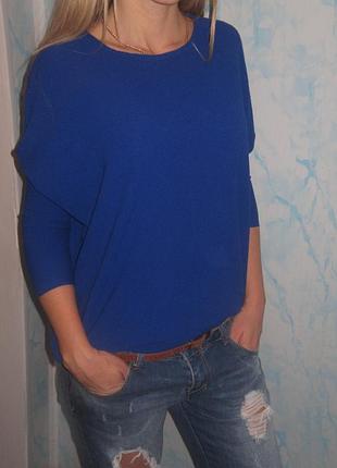 Стильная кофта oversize в цвете электрик