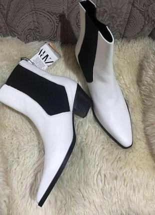 Новые крутые кожаные белые ботинки челси 41 р zara