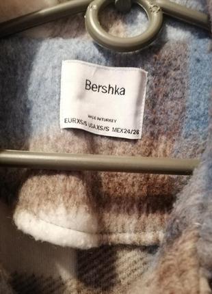 Пальто рубашка от bershka xs-s2 фото