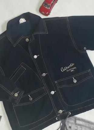 Ветровка-пиджак мальчугану