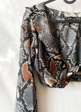Топ блуза в зміїний принт, анімалістичний принт3 фото