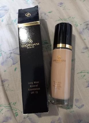 Минеральная тональная основа giordani gold