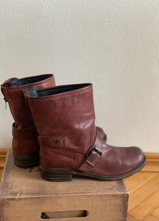 Чоботи демосизонні clarks
