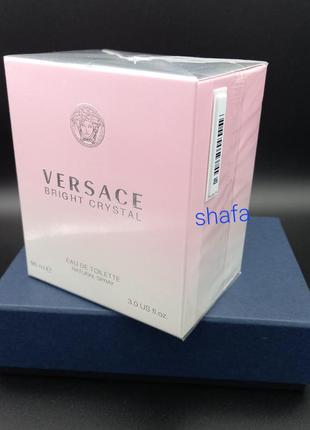 Versace bright crystal
туалетная вода