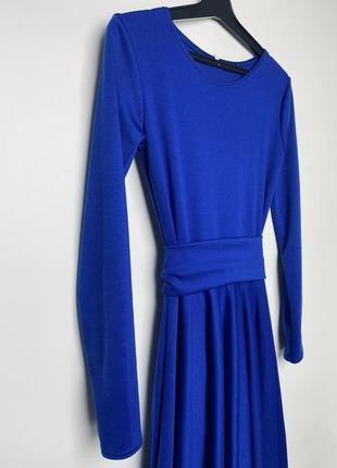 Тепла синя міді сукня електрик4 фото