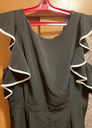 Нарядний комбінезон комбинезон з воланами рюшами оброками