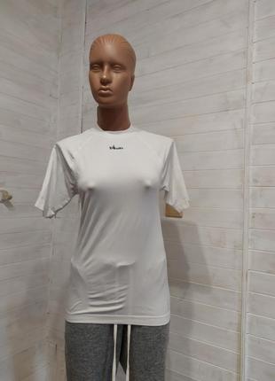 Термобелье верх- спортивная термофутболка