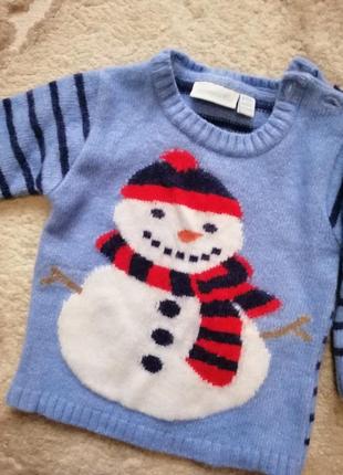 Теплий светр на малюка