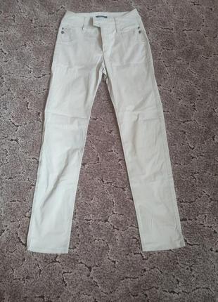 Брюки жіночі 34 розміру