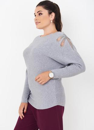 Красивый,эфектный,теплый,25%кашемира,5%шерсти, джемпер со стразами и  декором-сеткой