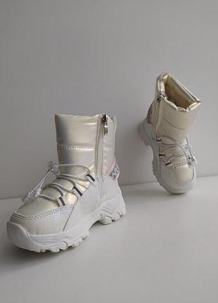 Зимові чоботи, черевики дутики на овчині