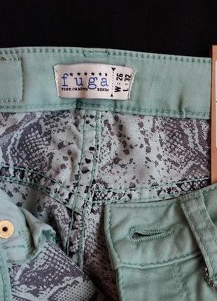 Мятные джинсы супер-скинни regular fuga, размер 26/325 фото