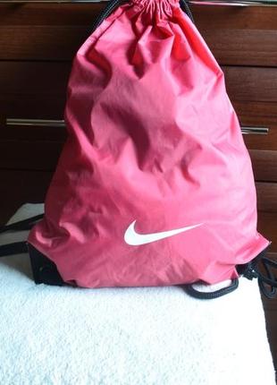 Nike рюкзак на шнурках.8 фото