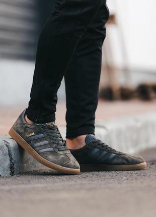 Кросівки чоловічі шкіряні