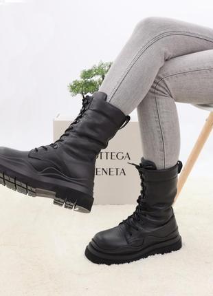 Bottega veneta black fur зимние массивные ботинки берцы с толстым мехом ботега венета с шнуровкой чорні масивні черевики сапожки натуральная кожа6 фото