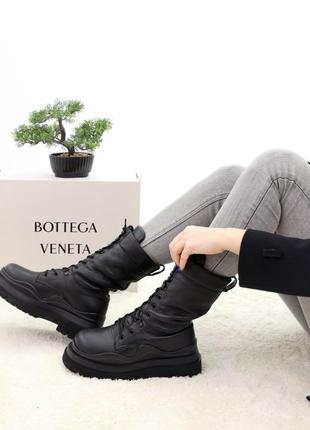 Bottega veneta black fur зимние массивные ботинки берцы с толстым мехом ботега венета с шнуровкой чорні масивні черевики сапожки натуральная кожа3 фото
